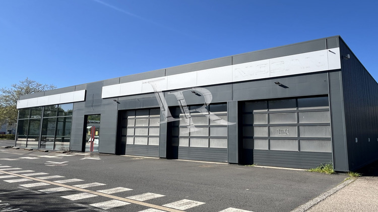 Ma-Cabane - Location Local commercial Brives-Charensac, 600 m²