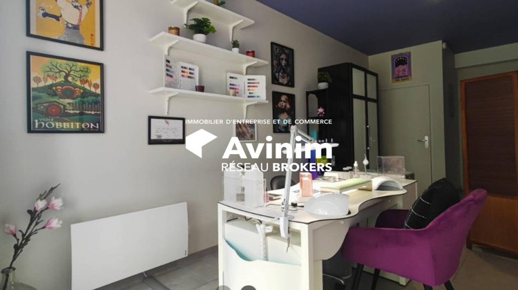 Ma-Cabane - Location Local commercial Bron, 24 m²