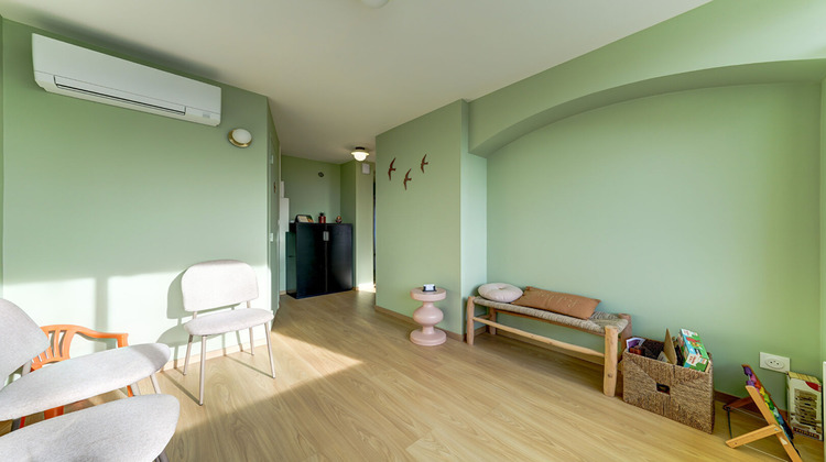 Ma-Cabane - Location Local commercial BRON, 9 m²