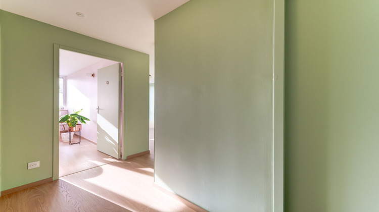 Ma-Cabane - Location Local commercial BRON, 9 m²