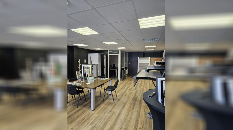 Ma-Cabane - Location Local commercial Bruz, 78 m²