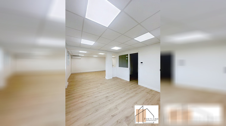 Ma-Cabane - Location Local commercial BRY-SUR-MARNE, 66 m²