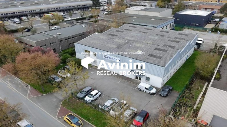 Ma-Cabane - Location Local commercial Buc, 1470 m²