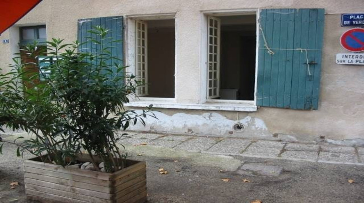 Ma-Cabane - Location Local commercial Buis-les-Baronnies, 28 m²