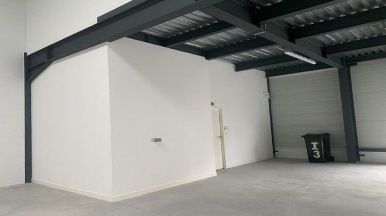 Ma-Cabane - Location Local commercial Bussy-Saint-Georges, 278 m²