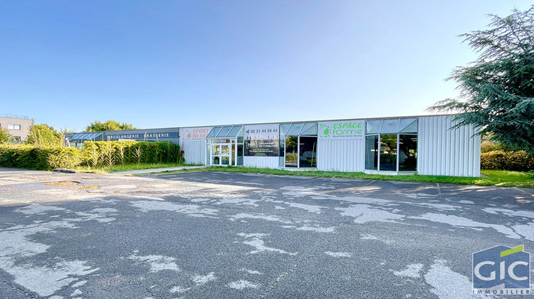 Ma-Cabane - Location Local commercial CAEN, 670 m²