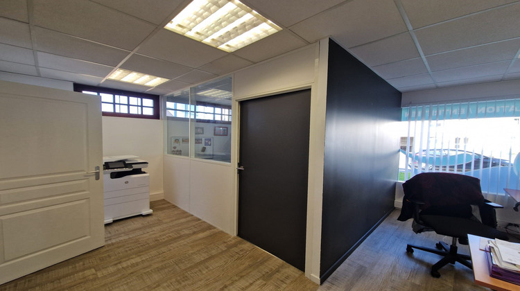 Ma-Cabane - Location Local commercial Caen, 98 m²