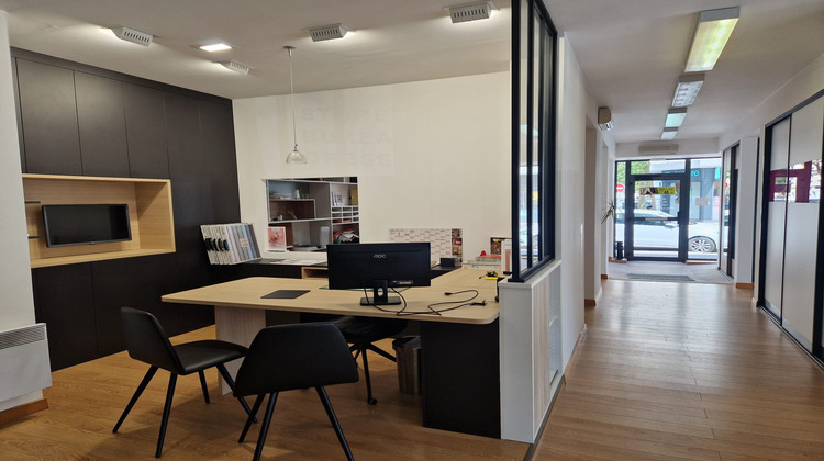 Ma-Cabane - Location Local commercial Caen, 110 m²