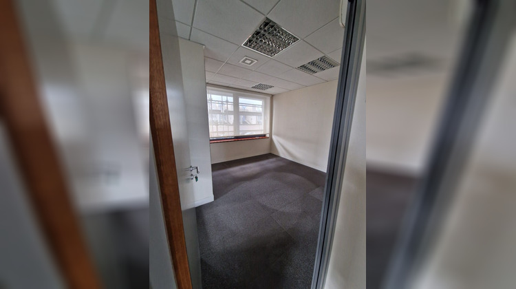 Ma-Cabane - Location Local commercial Caen, 198 m²