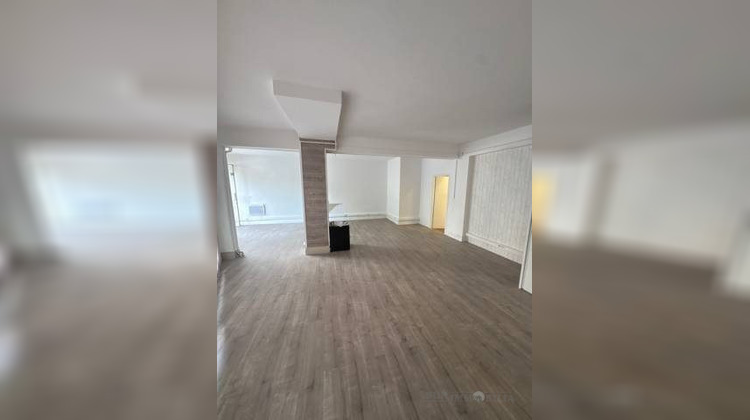 Ma-Cabane - Location Local commercial CAGNES-SUR-MER, 61 m²