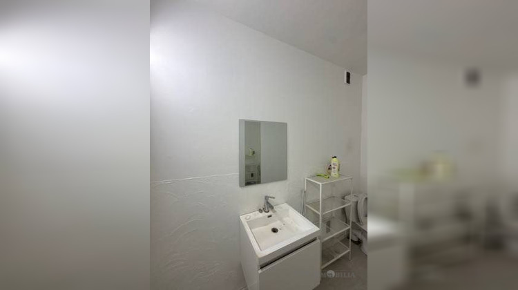 Ma-Cabane - Location Local commercial CAGNES-SUR-MER, 61 m²