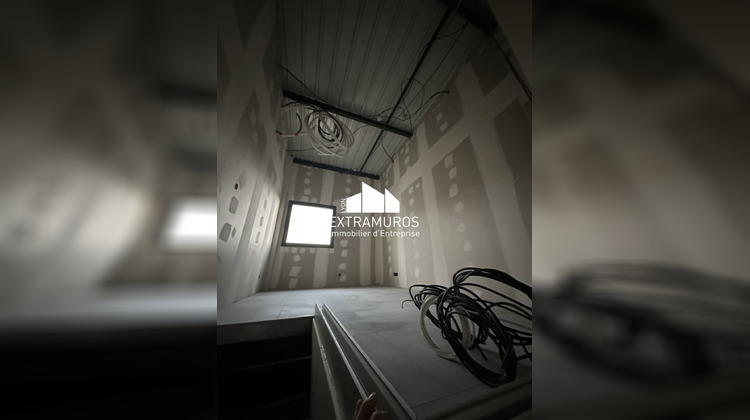 Ma-Cabane - Location Local commercial Cailloux-sur-Fontaines, 100 m²