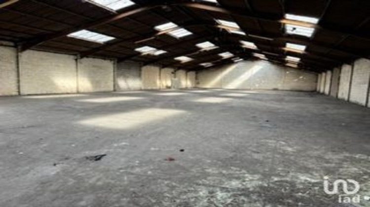 Ma-Cabane - Location Local commercial Calais, 1025 m²