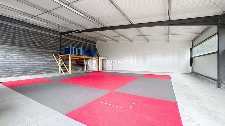 Ma-Cabane - Location Local commercial CAMBON, 145 m²