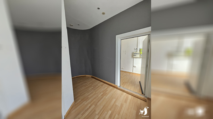 Ma-Cabane - Location Local commercial Cambrai, 107 m²