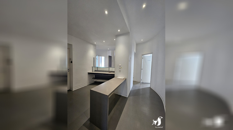 Ma-Cabane - Location Local commercial Cambrai, 107 m²