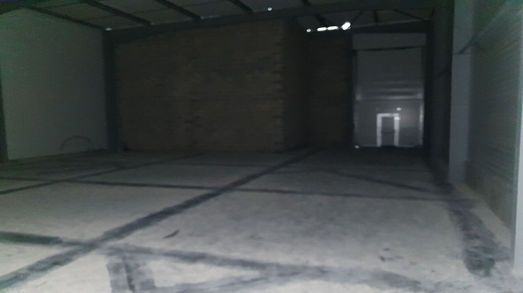 Ma-Cabane - Location Local commercial CANEJAN, 294 m²