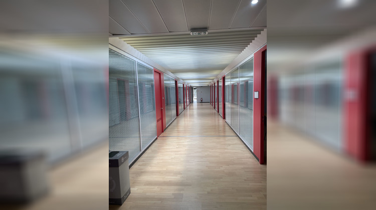 Ma-Cabane - Location Local commercial Canéjan, 5226 m²