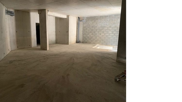 Ma-Cabane - Location Local commercial CANNES, 97 m²