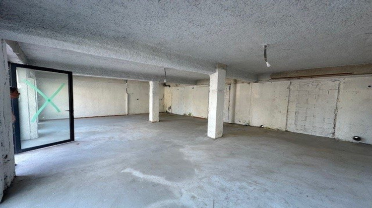 Ma-Cabane - Location Local commercial Cannes, 132 m²