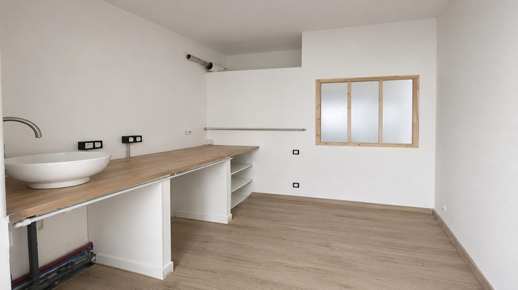 Ma-Cabane - Location Local commercial Cannes, 30 m²