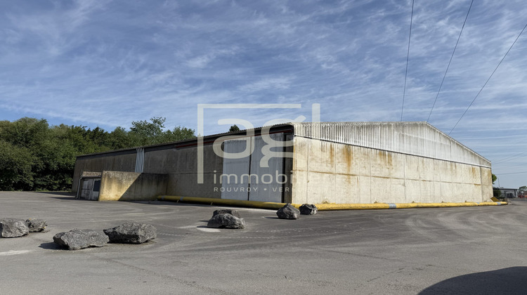 Ma-Cabane - Location Local commercial Cappelle-Brouck, 1920 m²
