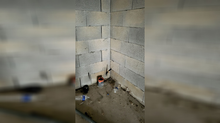 Ma-Cabane - Location Local commercial CARCASSONNE, 200 m²