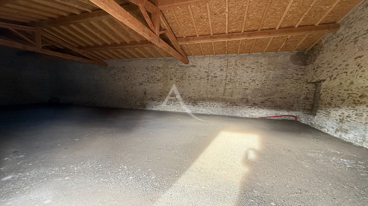 Ma-Cabane - Location Local commercial CARCASSONNE, 150 m²