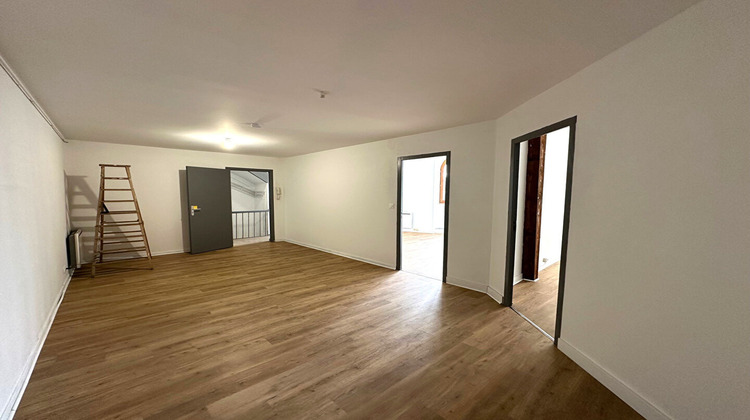 Ma-Cabane - Location Local commercial CARCASSONNE, 57 m²