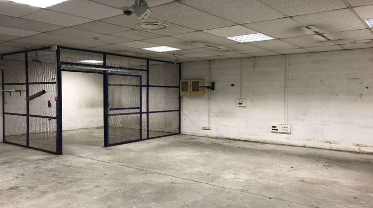 Ma-Cabane - Location Local commercial CARCASSONNE, 265 m²