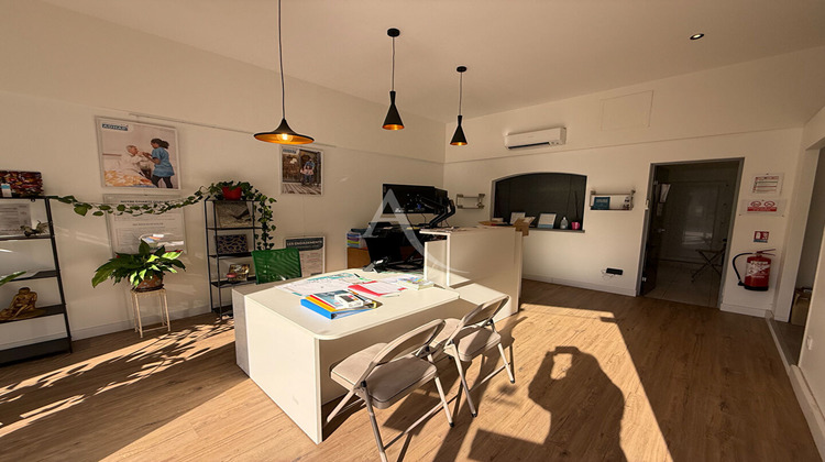 Ma-Cabane - Location Local commercial CARCASSONNE, 62 m²