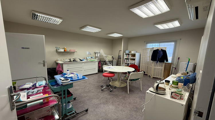 Ma-Cabane - Location Local commercial CARCASSONNE, 87 m²