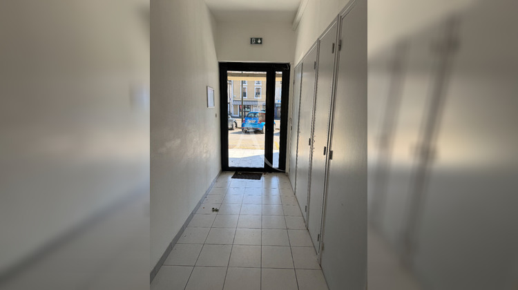 Ma-Cabane - Location Local commercial CARCASSONNE, 87 m²