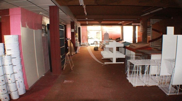 Ma-Cabane - Location Local commercial CARMAUX, 351 m²