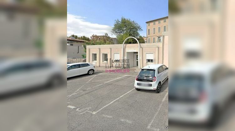 Ma-Cabane - Location Local commercial Carpentras, 146 m²