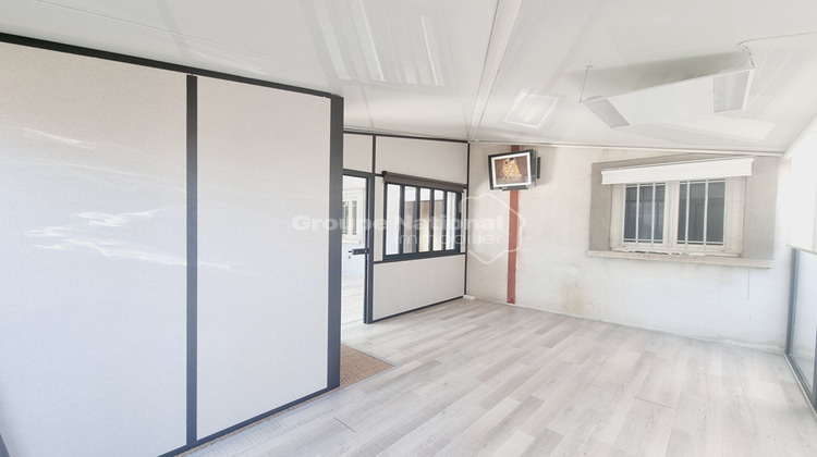 Ma-Cabane - Location Local commercial CARPENTRAS, 520 m²