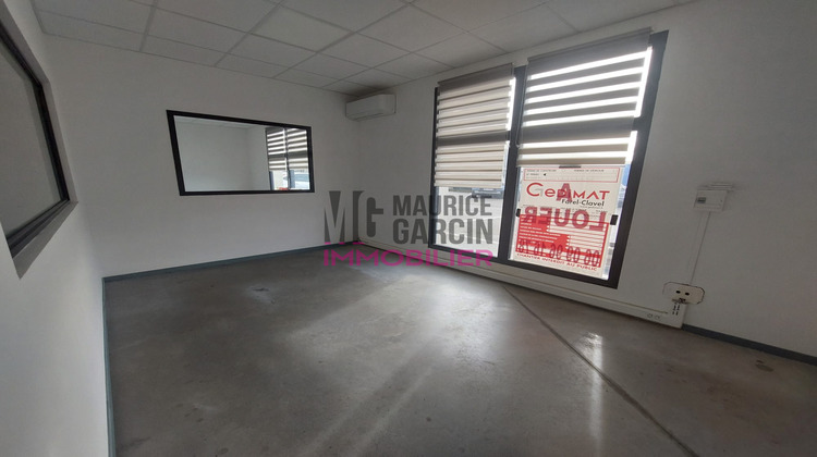 Ma-Cabane - Location Local commercial Carpentras, 150 m²