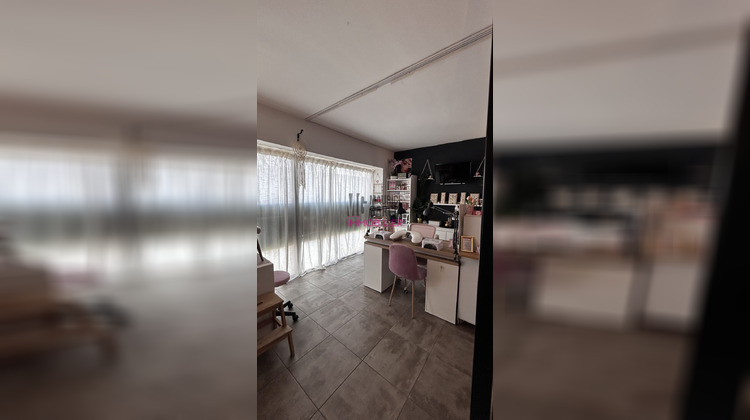 Ma-Cabane - Location Local commercial Carpentras, 70 m²