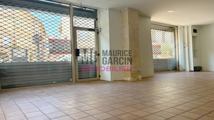 Ma-Cabane - Location Local commercial Carpentras, 155 m²