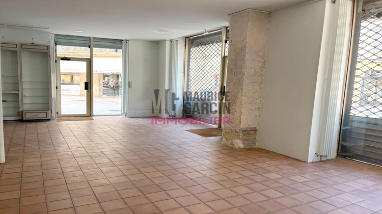 Ma-Cabane - Location Local commercial Carpentras, 155 m²