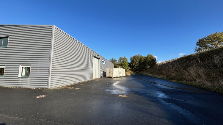 Ma-Cabane - Location Local commercial Carpiquet, 600 m²