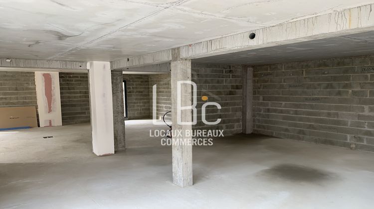 Ma-Cabane - Location Local commercial Carquefou, 131 m²