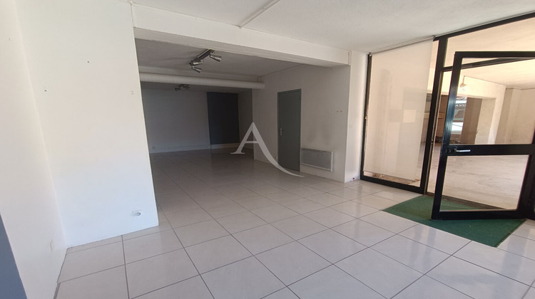 Ma-Cabane - Location Local commercial CARQUEIRANNE, 37 m²