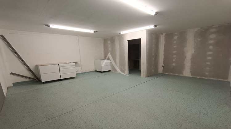 Ma-Cabane - Location Local commercial CARQUEIRANNE, 30 m²