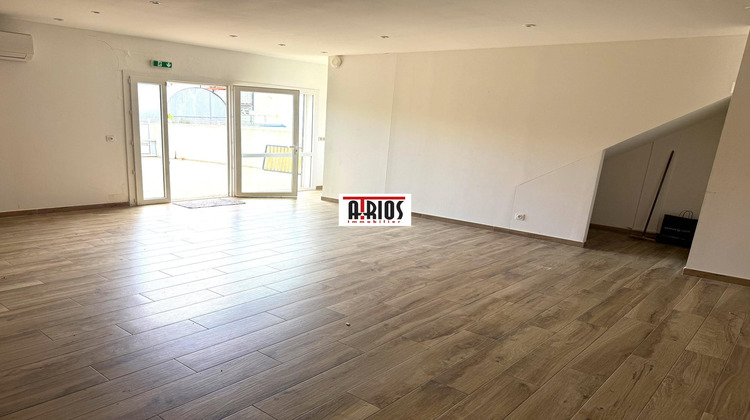 Ma-Cabane - Location Local commercial Carqueiranne, 185 m²
