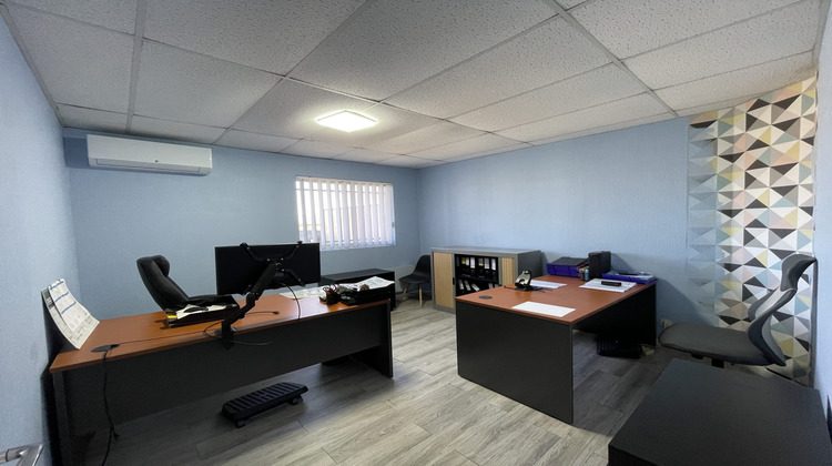 Ma-Cabane - Location Local commercial Castelginest, 200 m²