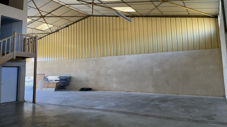 Ma-Cabane - Location Local commercial Castelginest, 200 m²