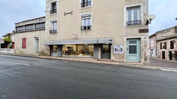 Ma-Cabane - Location Local commercial CASTELMORON-SUR-LOT, 90 m²