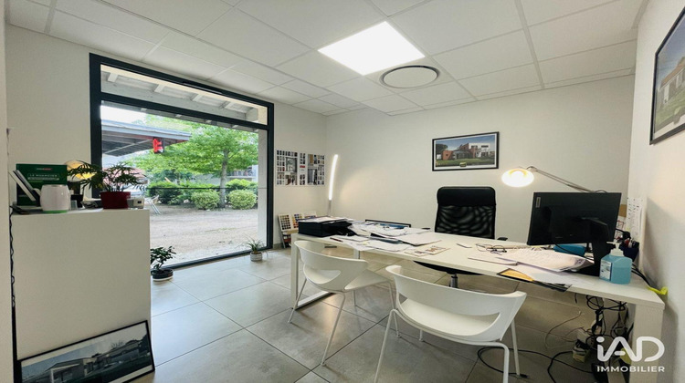Ma-Cabane - Location Local commercial Castelnau-d'Estrétefonds, 93 m²