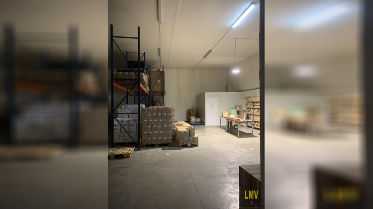 Ma-Cabane - Location Local commercial Castillon-la-Bataille, 216 m²